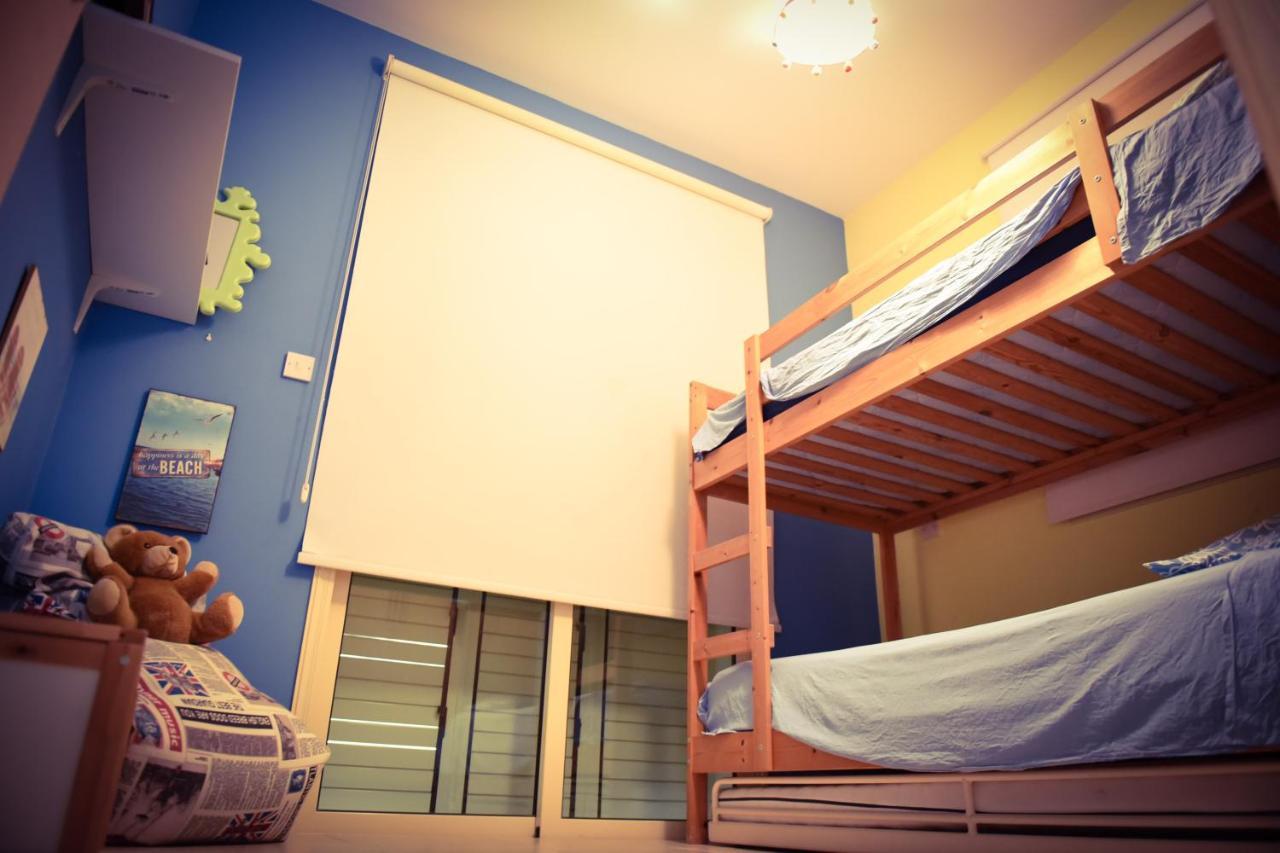 פרוטאראס Riverland Beach Villa מראה חיצוני תמונה